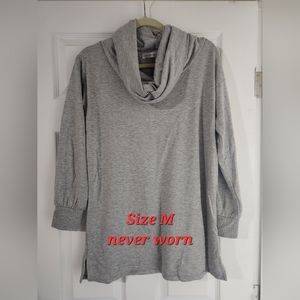 Women's sweater